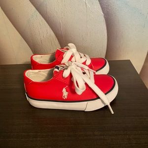 Toddlers Sneaker Worn 2 Very Good condition , Smoke free Home ,